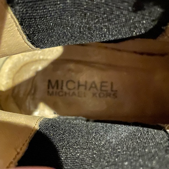 MICHAEL Michael Kors vintage patent leather square toe urban booties - Picture 5 of 7